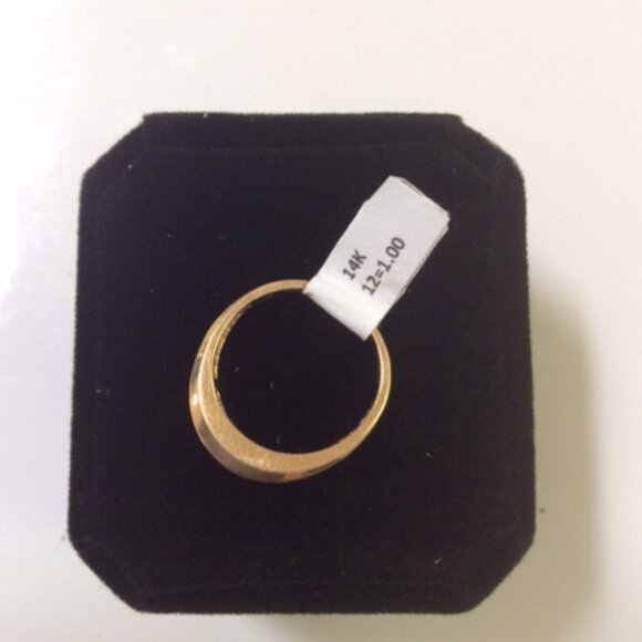 NWT STUNNING 14k GOLD &DIAMOND RING MSRP $4,495 - Picture 3 of 6